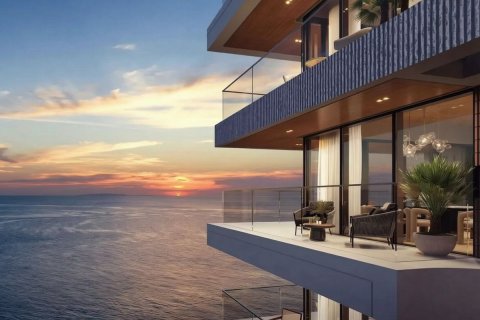 Studio Apartment in Dubai, UAE No. 210718