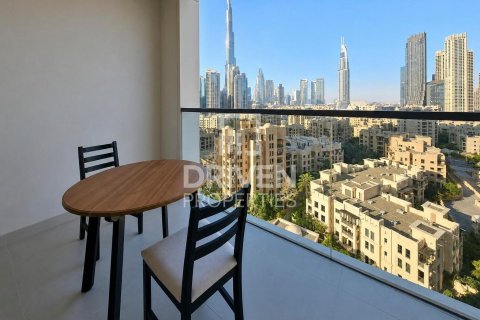 Квартира с 2 спальнями в Bellevue Towers, ОАЭ №199901 14