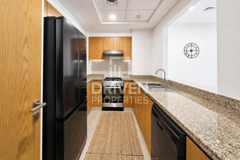 Квартира с 2 спальнями в Bellevue Towers, ОАЭ №199901 4