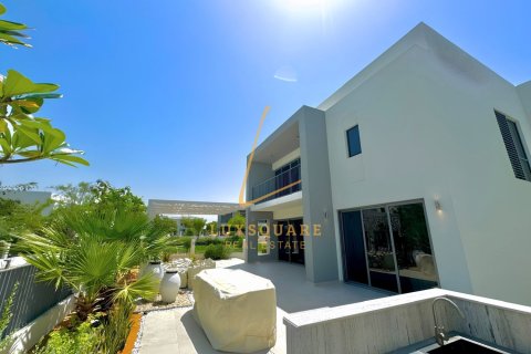 Вилла с 5 спальнями в Sidra Villas, ОАЭ №200108 7