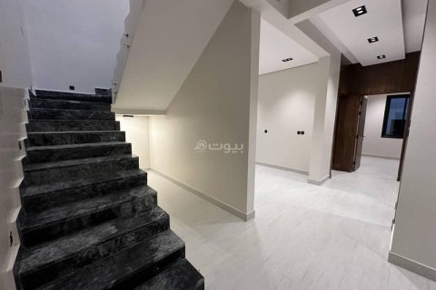 4 bedrooms Apartment in Riyadh, Saudi Arabia No. 60305 6
