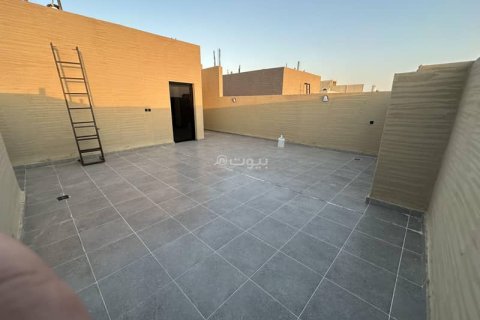 4 bedrooms Apartment in Riyadh, Saudi Arabia No. 60305