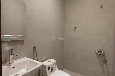3 bedrooms Apartment in Riyadh, Saudi Arabia No. 60304 10