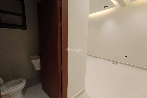 3 bedrooms Apartment in Riyadh, Saudi Arabia No. 60304 9