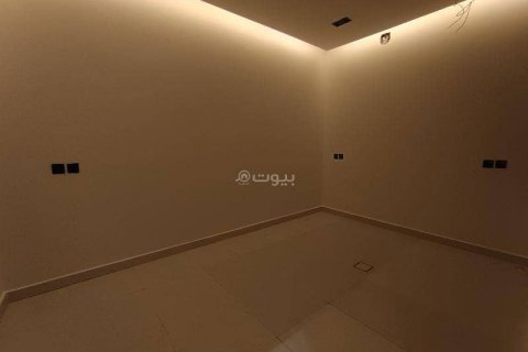 3 bedrooms Apartment in Riyadh, Saudi Arabia No. 60304 6
