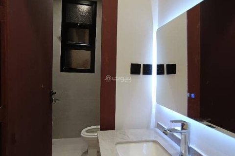3 bedrooms Apartment in Riyadh, Saudi Arabia No. 60304 8