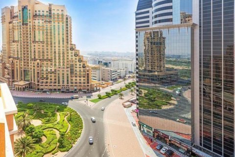 Building in Dubai, UAE No. 150381
