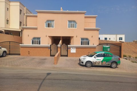 5 bedrooms Villa in Al Ansab, Oman No. 66940