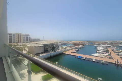 2 bedrooms Apartment in Muscat, Oman No. 66939 5
