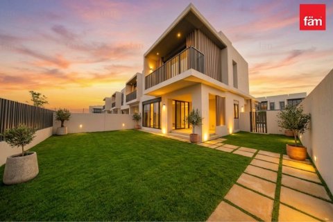 4 bedrooms Townhouse in Jebel Ali, UAE No. 203434