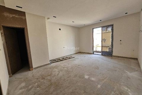 6 bedrooms Villa in Riyadh, Saudi Arabia No. 60442
