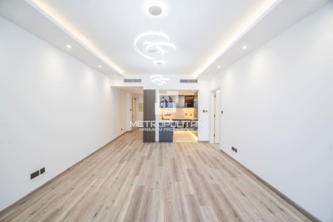Appartement de 1 chambre à Marina Tower, UAE No. 129661