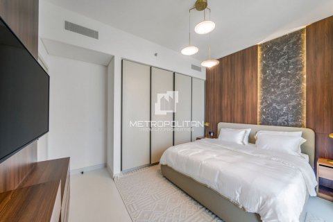 Квартира с 1 спальней в EMAAR Beachfront, ОАЭ №129656 5