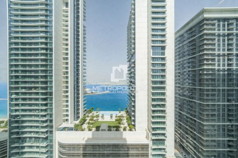 Квартира с 1 спальней в EMAAR Beachfront, ОАЭ №129656 22