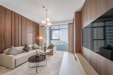 Квартира с 1 спальней в EMAAR Beachfront, ОАЭ №129656 3