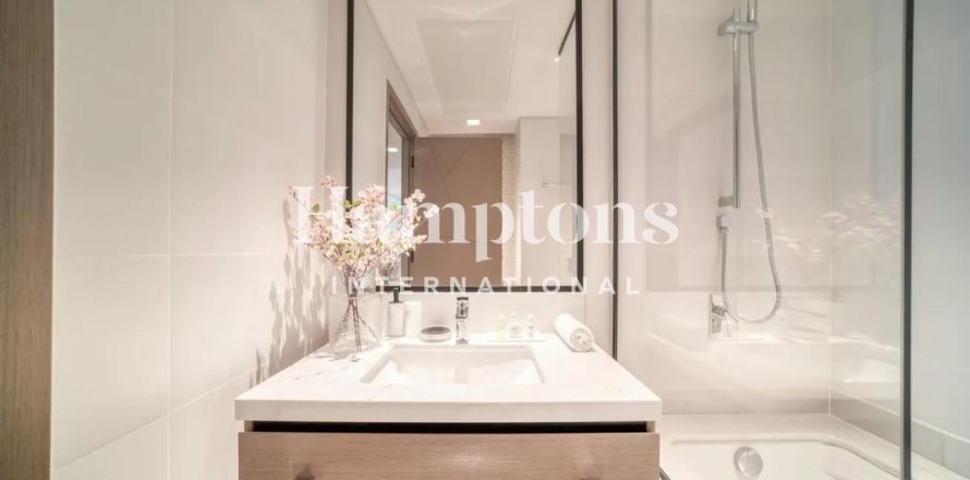 2 غرف نوم شقة في Palace Residences, الإمارات العربية المتحدة رقم 166557
