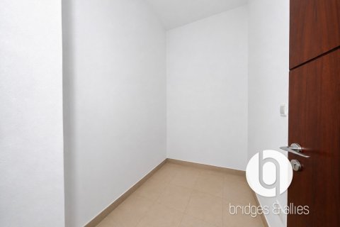 Квартира с 3 спальнями в Даунтаун Дубай (Даунтаун Бурдж Дубай), ОАЭ №199865 8