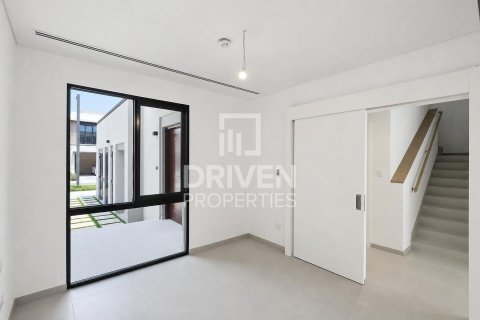 4 bedrooms Villa in Jebel Ali, UAE No. 191594 6