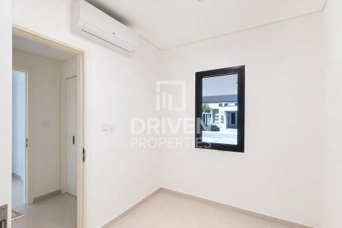 4 bedrooms Villa in Jebel Ali, UAE No. 191594 13