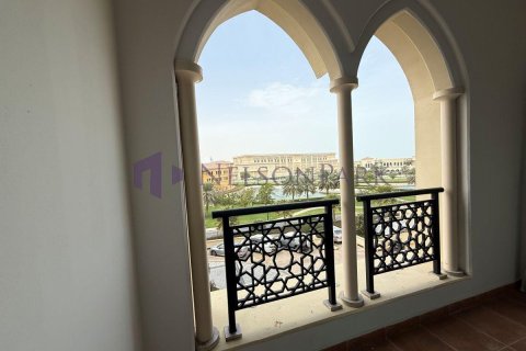 Apartment de 1 dormitorio en Doha, Qatar No. 57702 8