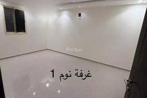 6 bedrooms Villa in Riyadh, Saudi Arabia No. 99263