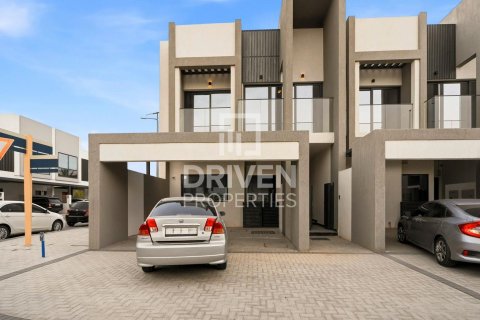 Вилла с 4 спальнями в Murooj Al Furjan, ОАЭ №204769
