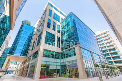 1 bedroom Apartment in Bay Square, UAE No. 204159