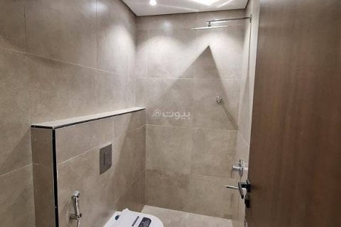 Villa de 4 chambres à Riyadh, Saudi Arabia No. 99678 10