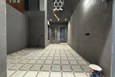 3 bedrooms Apartment in Riyadh, Saudi Arabia No. 99682
