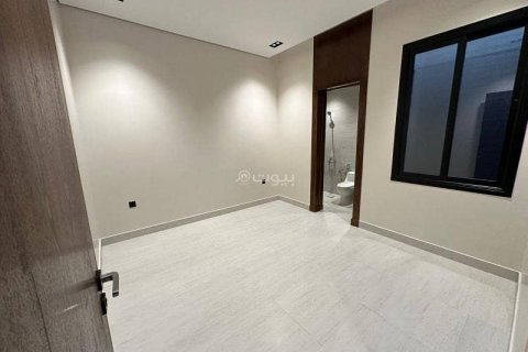 Apartment de 4 dormitorios en Riyadh, Saudi Arabia No. 99684 12