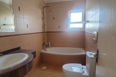 4 bedrooms Villa in Al Qurm, Oman No. 66947 4