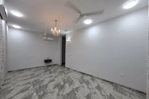 6 bedrooms Villa in Al Amarat, Oman No. 66945 5