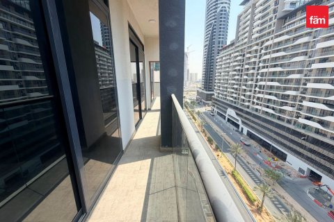 2 bedrooms Apartment in Dubai, UAE No. 168795