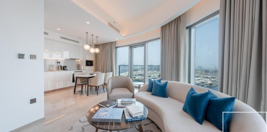 2 bedrooms Apartment in Address Harbour Point, UAE No. 194374