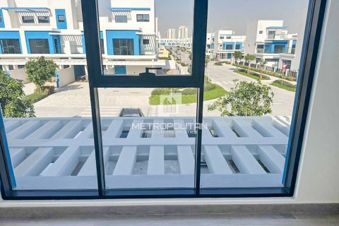 Townhouse de 4 chambres à Damac Lagoons, UAE No. 129134 8