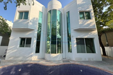 Villa de 5 chambres à Umm Suqeim, UAE No. 127103