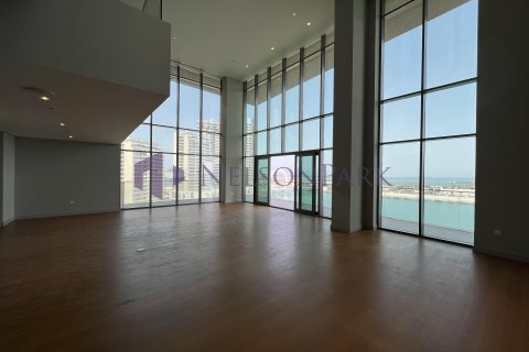3 غرف نوم منزل ذو طابقين في لوسيل, Qatar رقم 56769 8