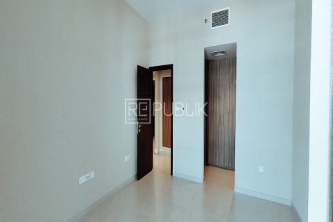 2 bedrooms Apartment in AJWAN TOWERS Saadiyat Island, UAE No. 4574 10