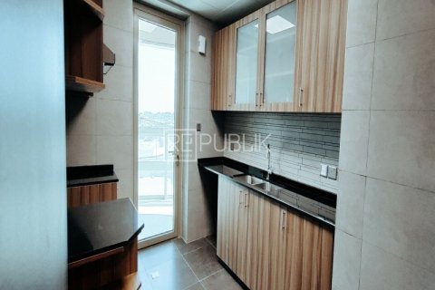 3 bedrooms Apartment in AJWAN TOWERS Saadiyat Island, UAE No. 4573 8