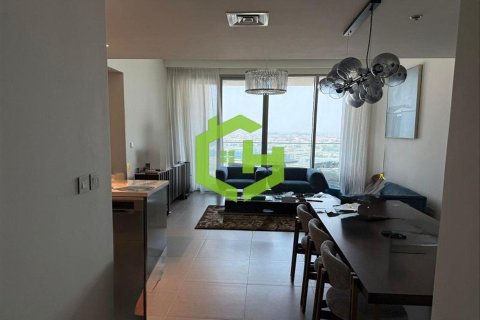 Apartment de 2 dormitorios en Forte, UAE No. 105352