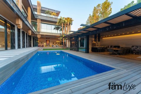 5 bedrooms Villa in Umm Al Sheif, UAE No. 198279