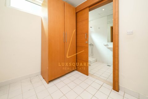 4 bedrooms Villa in Jumeirah Park, UAE No. 208393 15