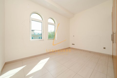 4 bedrooms Villa in Jumeirah Park, UAE No. 208393 23