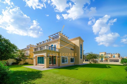 4 bedrooms Villa in Jumeirah Park, UAE No. 208394