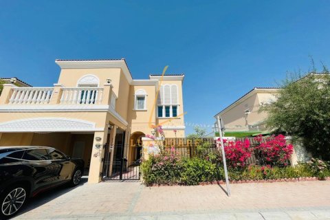 3 bedrooms Villa in Jumeirah Village Circle, UAE No. 208391
