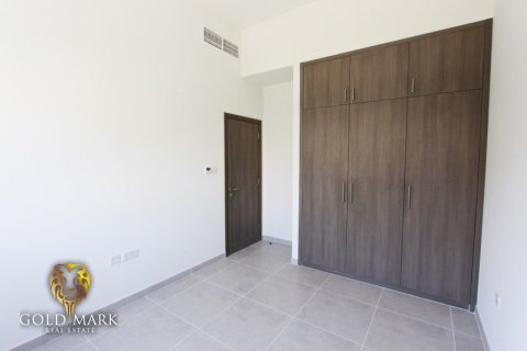 4 bedrooms Townhouse in Dubai Land, UAE No. 23581 8
