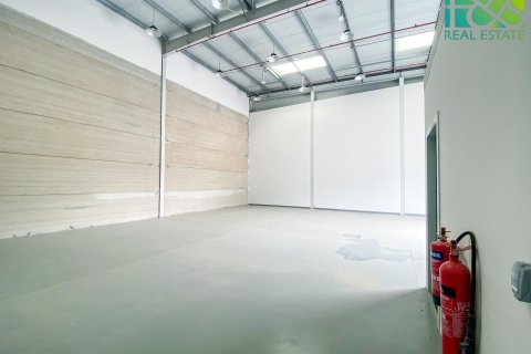 Warehouse de 400m² à RAK FTZ, UAE No. 23585 5