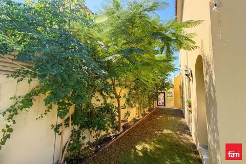 3 bedrooms Townhouse in Dubai, UAE No. 186944 10