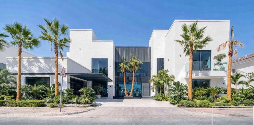 6 bedrooms Villa in Signature Villas, UAE No. 193907