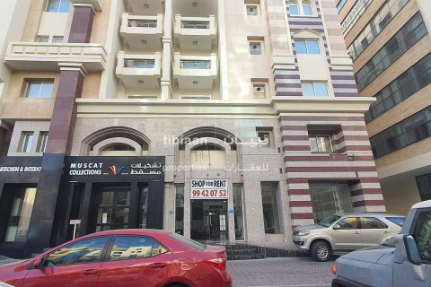 375m² Shop in Al Khuwair, Oman No. 53833